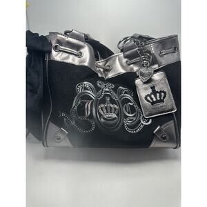NEW RELEASE JUICY COUTURE NEWEST BLACK & SILVER DAYDREAMER TOTE FOUND IN THE U.S